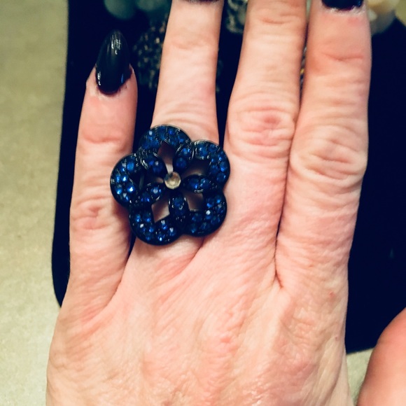 Beautiful Stretch Rings - Picture 2 of 7